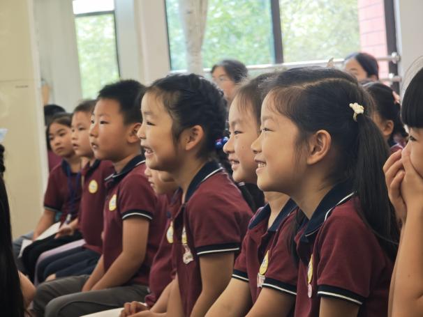 20250611【生活燕幼·园区动态】新城分园：燕子矶幼儿园科学副园长送教_html_208fa067.jpg