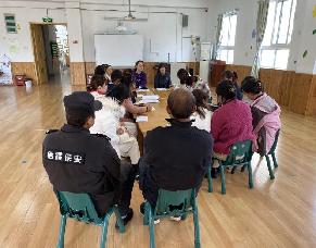 祥和园消防应急疏散演练新闻稿_html_5e38970a.jpg