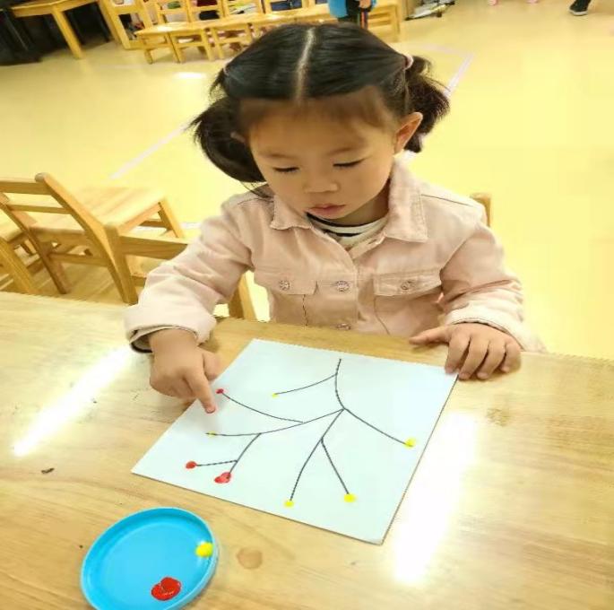 20211029新城园区小班年级组国庆月系列活动(1)_html_m2b961107.jpg