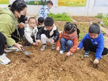2023.04小一班 清明节活动新闻稿_html_38bb0979.jpg