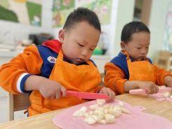 20230314【生活燕幼·园区动态】燕鸣苑分园：春雷响 惊蛰至——舌尖上的节气之惊蛰(1)_html_650d22a0.jpg