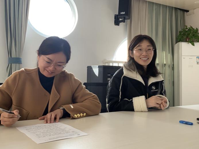 20231120【生活燕幼·园区动态】知行合一 求知善读——“行知领读活动”及“教师钢笔字比赛”_html_49c185f9.jpg