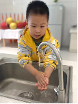 20231115【生活燕幼&middot;园区动态】小小时光，岁岁成长——十一月“小桃子”生日会_html_m279ca281.png
