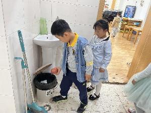 20230508燕幼中心园劳动教育周系列活动_html_5aa5a4f2.jpg