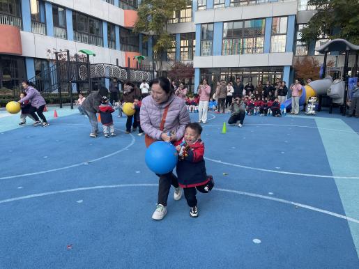 20241217 【生活燕幼·园区动态】燕鸣苑分园：“运动悦童心，亲子伴成长”——亲子运动会_html_m7983d2c6.jpg