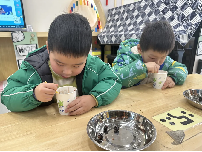 2024105【生活燕幼·园区动态】“别样小寒，童心向暖”——舌尖上的节气之小寒_html_m557e9f23.png