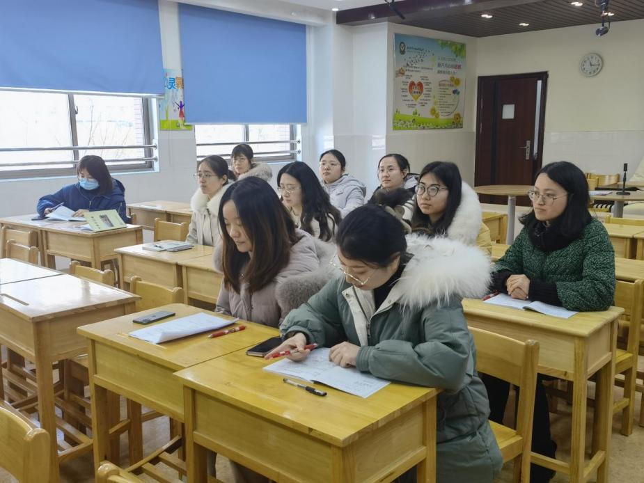 【养正颐小】聚焦高阶思维，交流共促成长——数学组第二次课例研讨_html_3e5c50e1.jpg