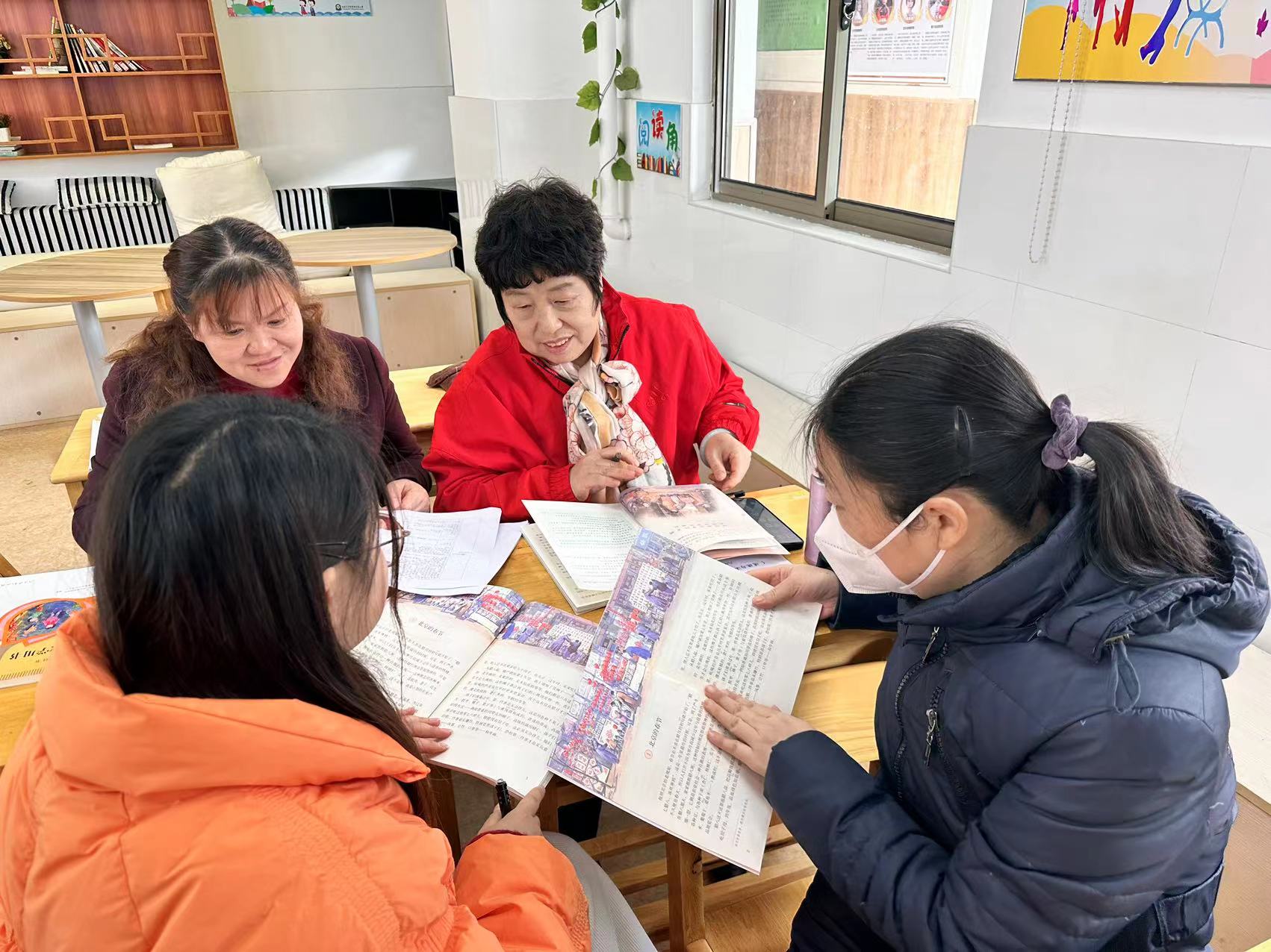 奋揖新学期 扬发再启航_html_m5e8ecb55.jpg