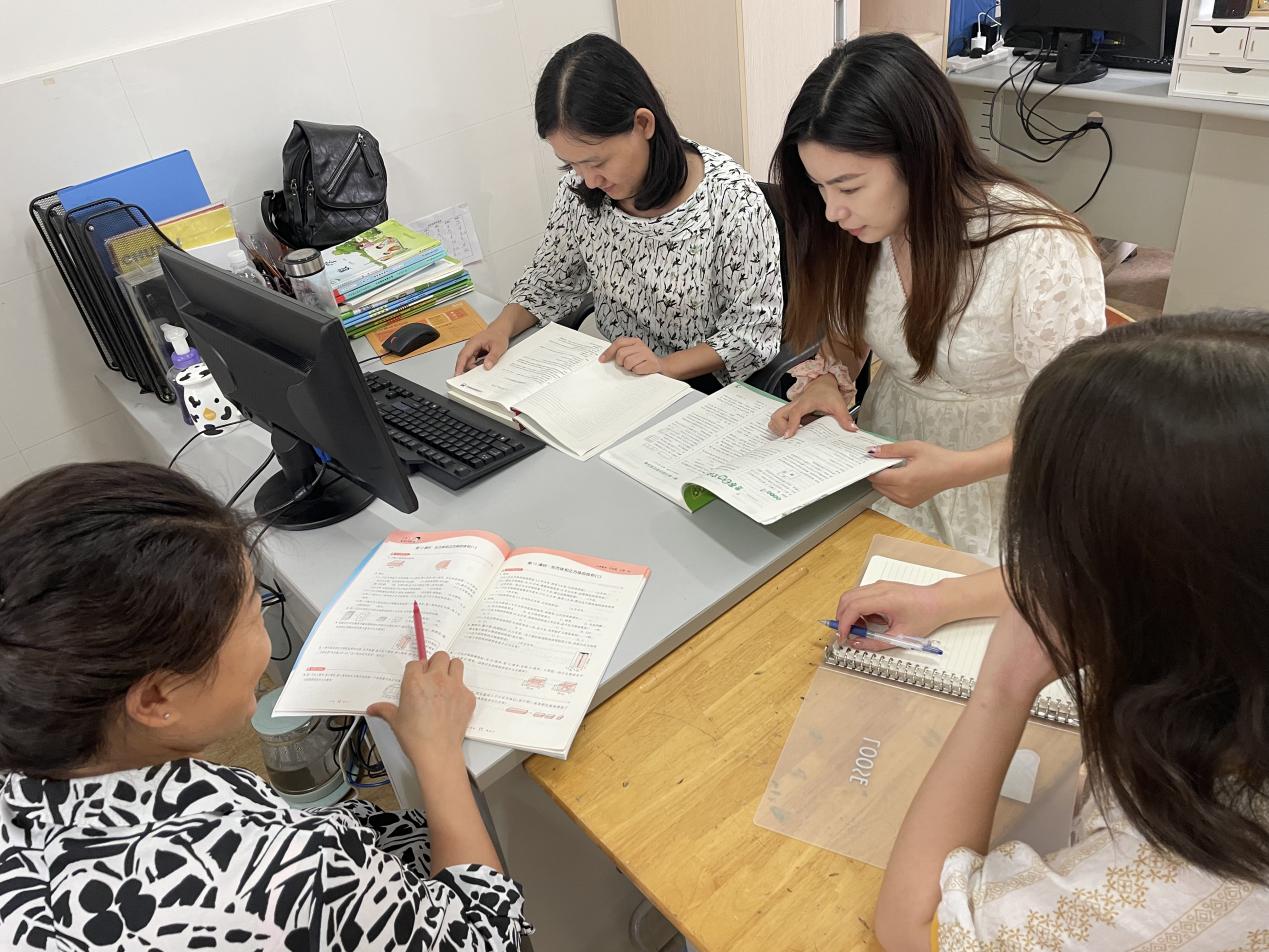 9月6日数学集体备课新闻稿(1)_html_41e83584.jpg
