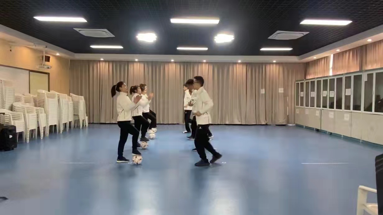 【养正颐小&middot;教学】聚集体智慧 备精彩课堂_html_743b9d73.jpg
