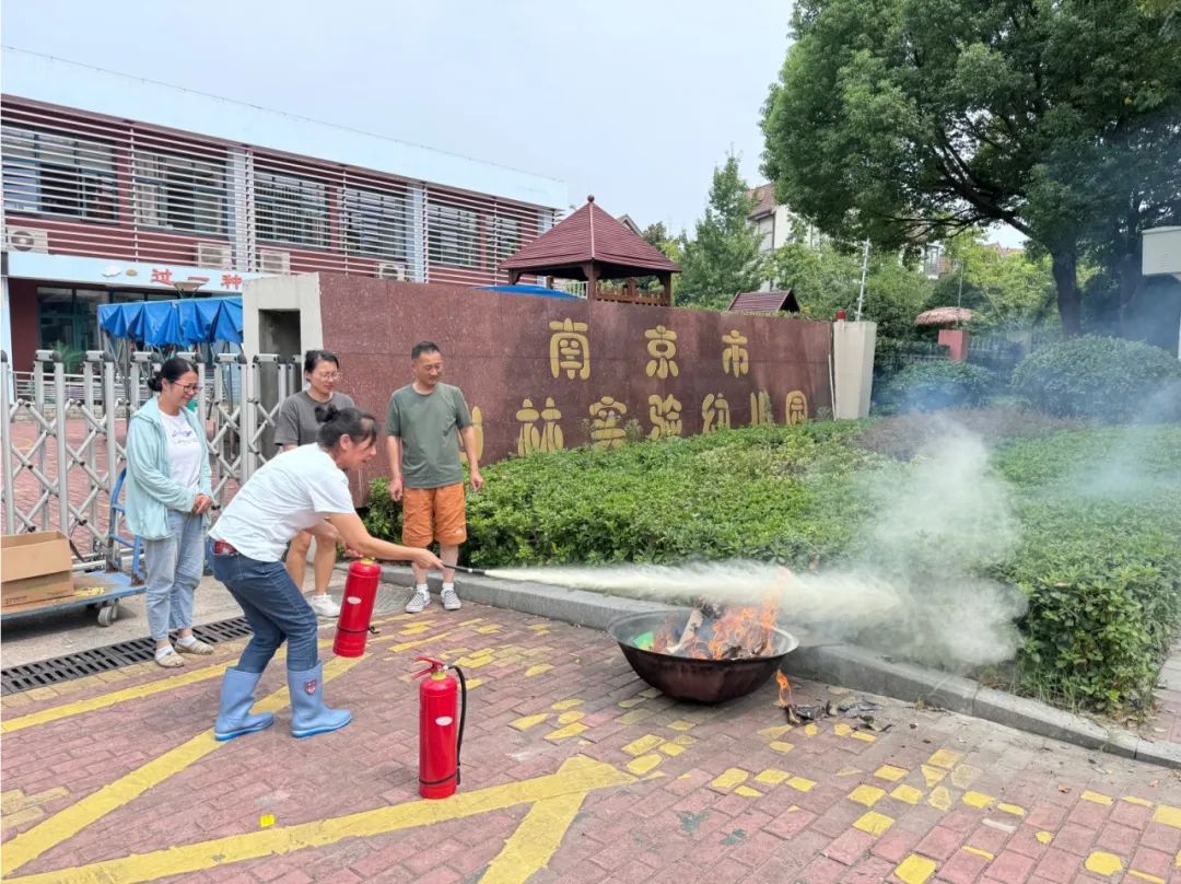 临时_html_3b2cc966.jpg