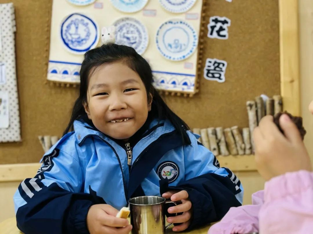 临时_html_44a9225c.jpg