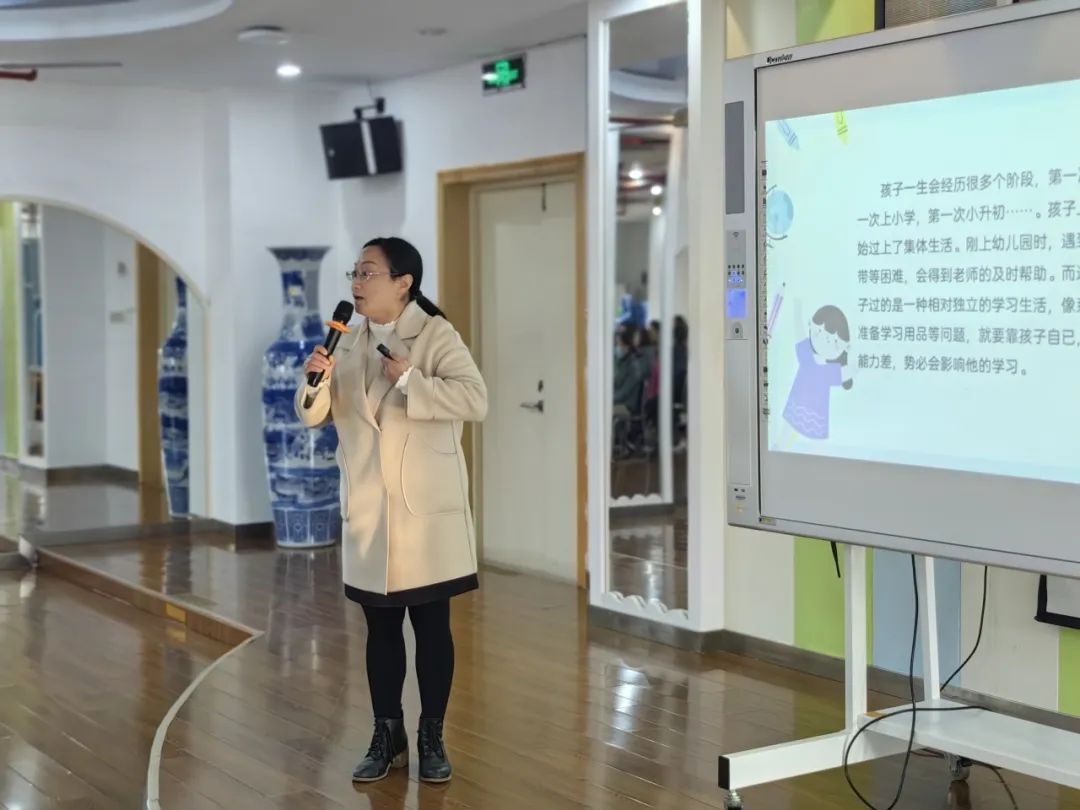 临时_html_m4b91796d.jpg