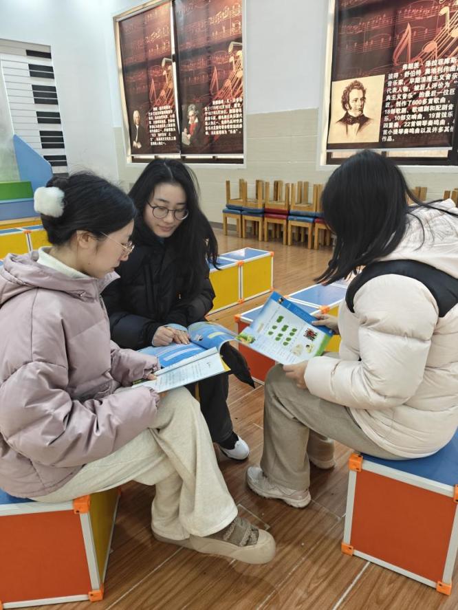【大爱青秀·教学】聚集智慧，有备而来  —青秀城小学综合组集体备课（三）