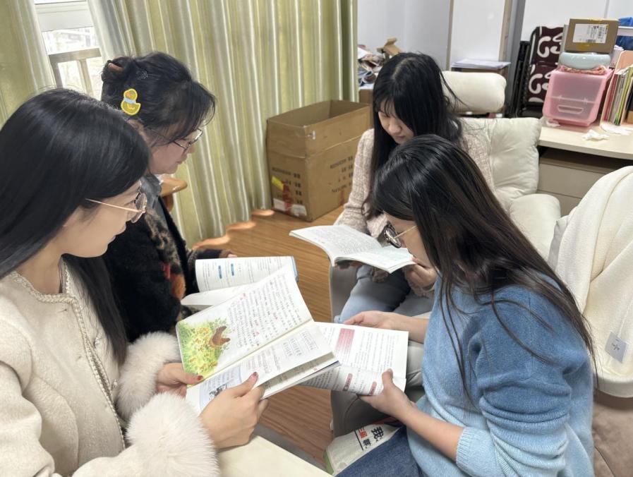 语文组集体备课活动（三）_html_433711e7.jpg