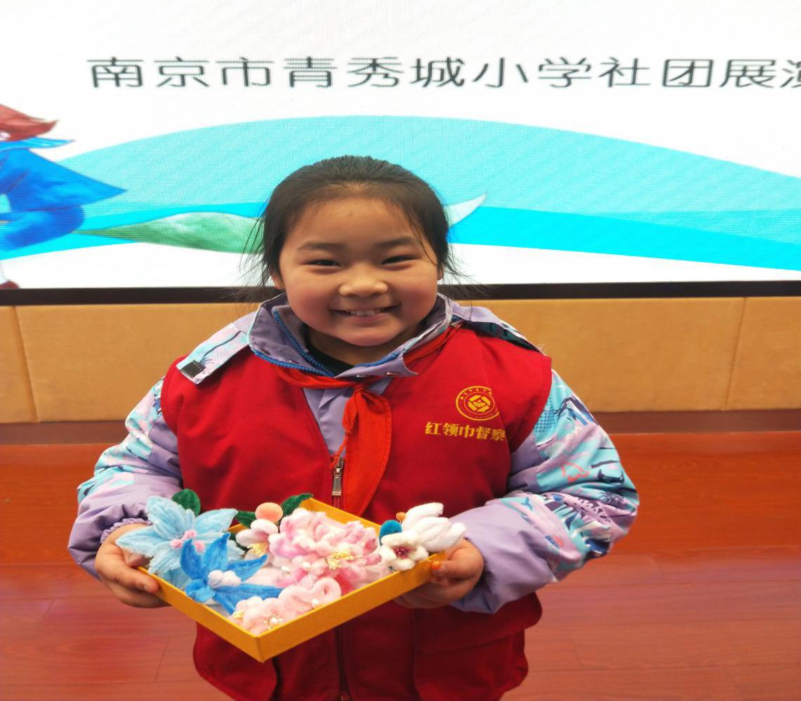 洋溢青春之梦，绽放童年光彩_html_1a102e38.jpg