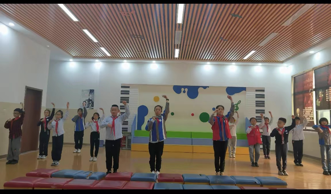 【大爱青秀】以兴趣为师，为童年插上翅膀——青秀城小学社团活动