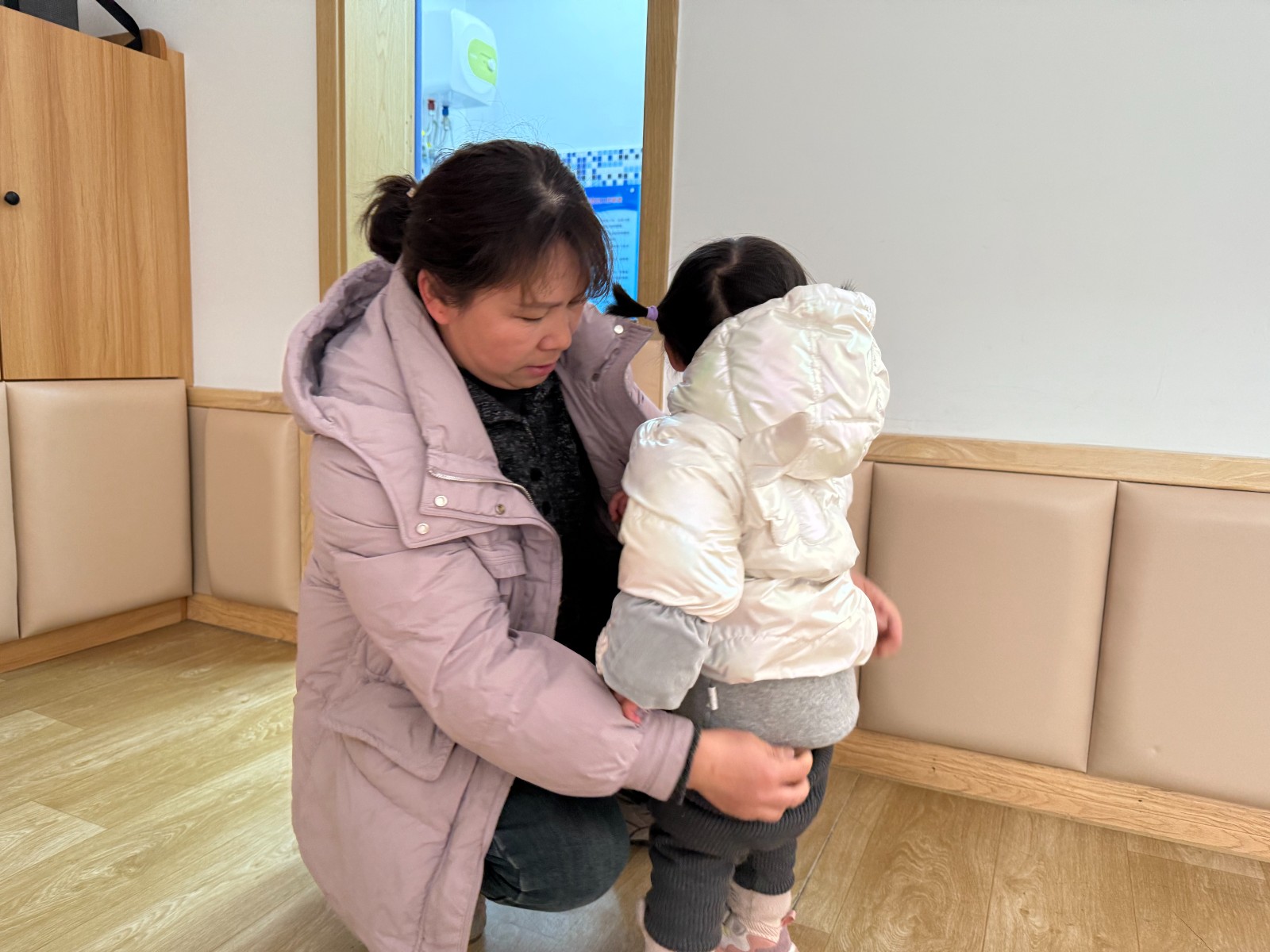 【乐活龙幼•党建】育幼于心，向暖而行 ——龙潭幼儿园陈小枝老师先进事迹