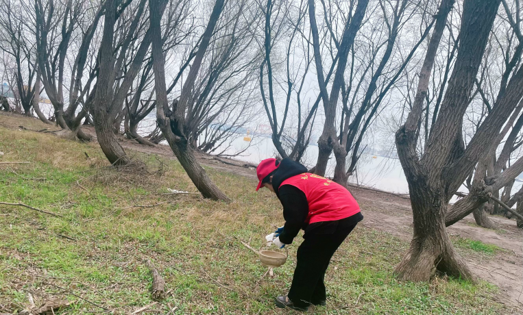 “志”青春·“净”善美_html_24a08118.png