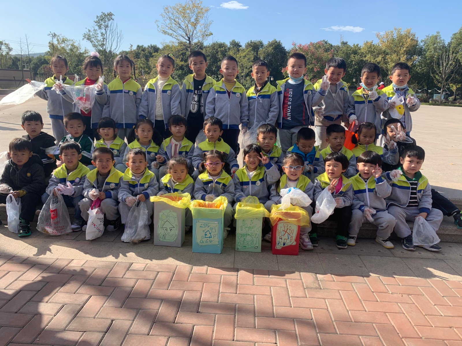 【乐活龙幼】我是环保小卫士——记龙潭幼儿园龙岸二园中四班社会实践活动