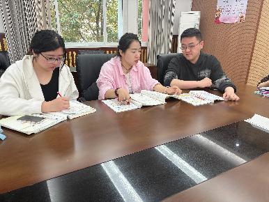 20250326数学组校本教研报道_html_5f57fad9.jpg