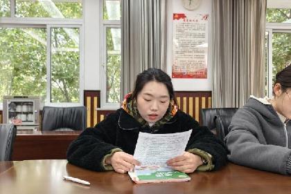 20250314王莉君英语组校本研修报道_html_c334a2c.jpg