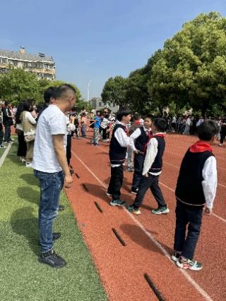 20240425四年级家长开放日报道_html_4010ba86.jpg