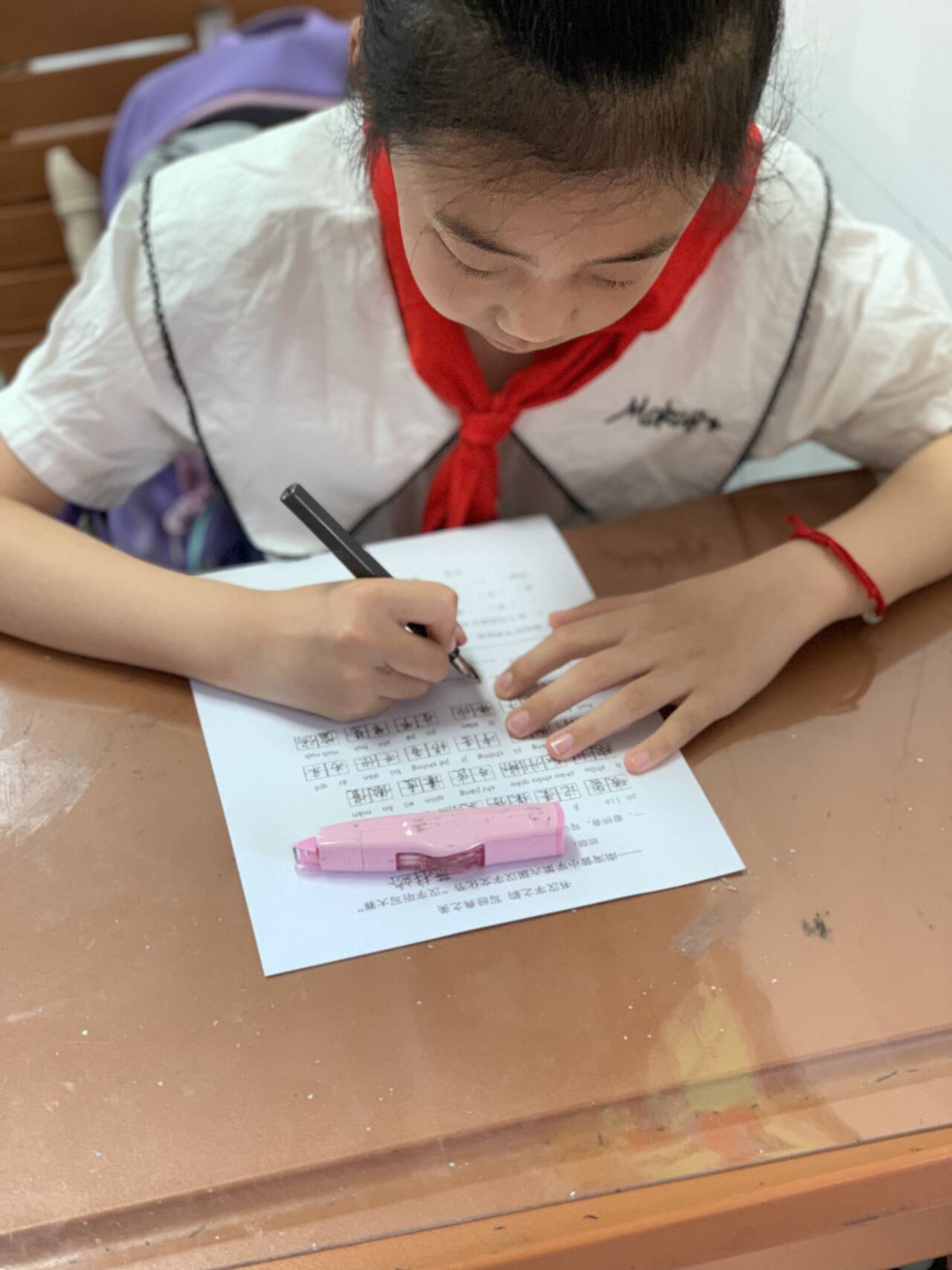 一听一写承汉韵 一撇一捺传华魂_html_33f1ff42.jpg