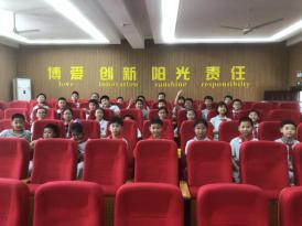 20210528魔幻数学节校级魔方PK赛报道_html_m1a569733.jpg