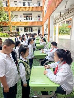 20250513童心永向党 （张思敏写）_html_8102c39.jpg