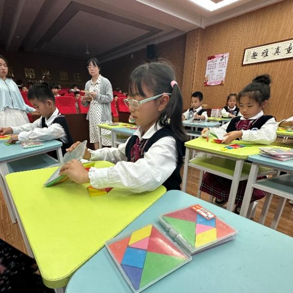 20240530魔幻数学节报道_html_37a792ac.jpg