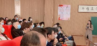 20230509栖霞区陶老师工作站志愿者进校园活动通讯稿_html_m60e77fc3.jpg