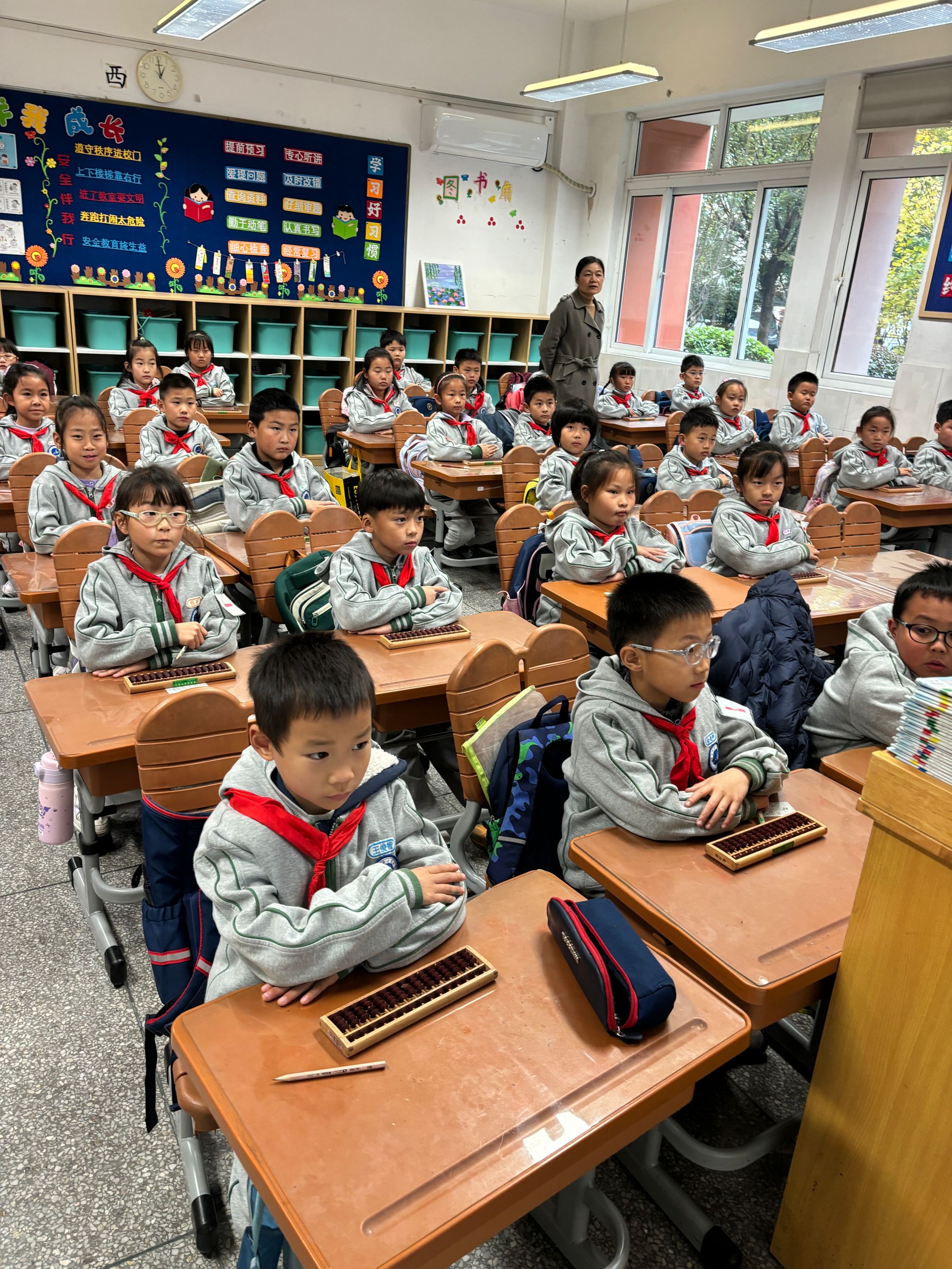 20241120启智珠算节班级赛新闻稿_html_m13401c28.jpg