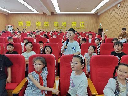 栖霞区科普报告进校园_html_51c43325.jpg