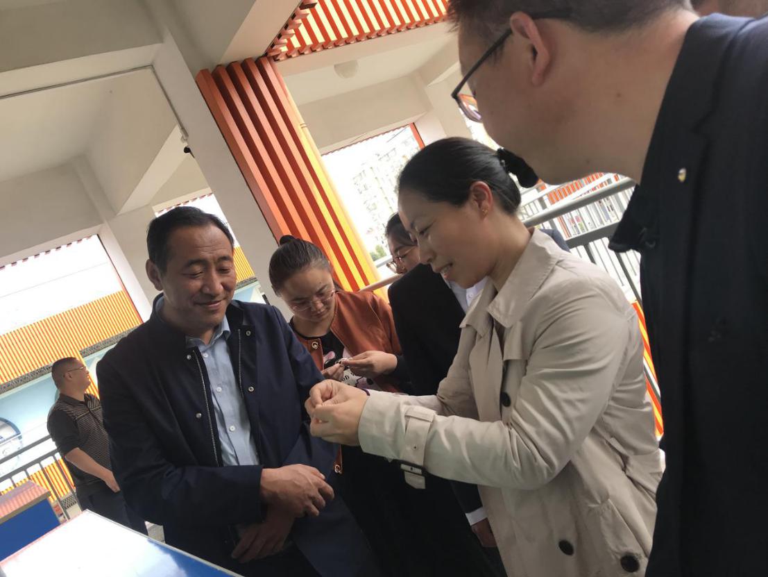 报道_html_183f2ac0.jpg
