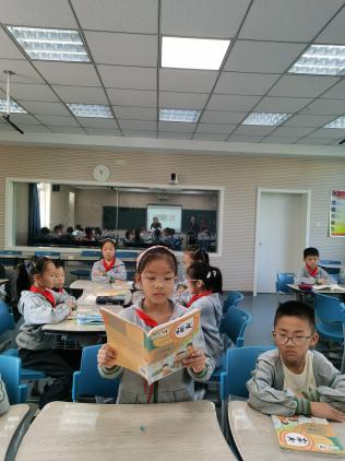 20241029语文组童学课堂报道_html_m6306a7aa.jpg