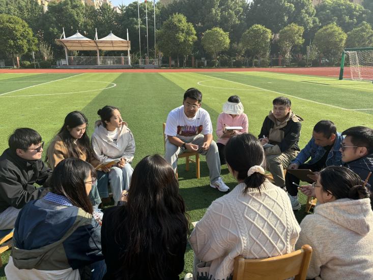20241028迎面接力跑 研修促成长 ——南湾营小学综合组校本研修（四）_html_3e16fc09.jpg