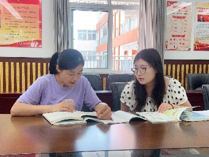 20250903数学组校本研修新闻稿_html_1ac5677b.jpg