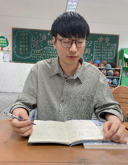 20230517数学组校本教研报道_html_m16d112ac.jpg