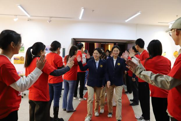 南外仙林分校华侨城中学成功举办2024届初三师生百日誓师大会