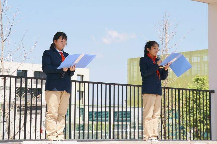 【绿色华中】南外仙林分校华侨城中学2022-2023学年度第一学期第2周晨会