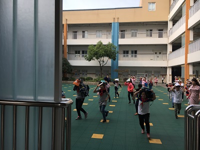 有序疏散.jpg 有序疏散.jpg