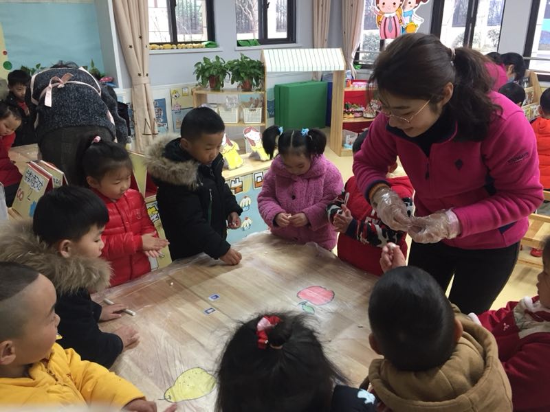 20190219伴浓浓温情，尝甜甜元宵新城园区元宵节活动_html_6ec91ed7.jpg