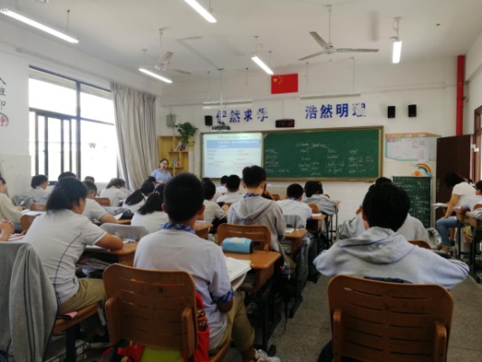 九月份英语教研组工作小结_html_m4169b553.jpg