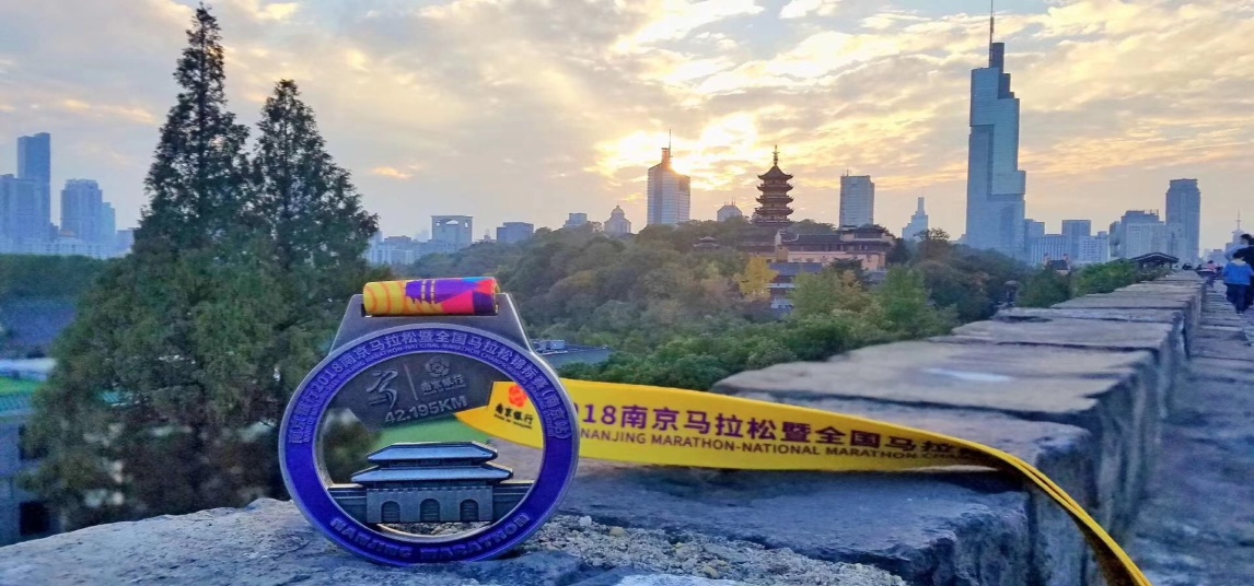 榜样的力量，王庆阳介绍_html_m2f5bef98.jpg