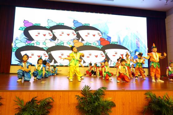 20200103祥和园区元旦文艺汇演活动_html_m4afd02c2.jpg