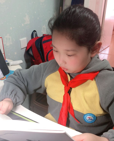 学生照片——崔梦涵.jpg