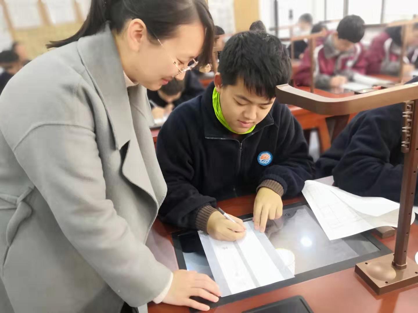 听课 黄雅琼2.jpg