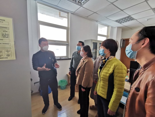 20200318【安全第一】下庙园区：市领导检查_html_mbe070b6.jpg