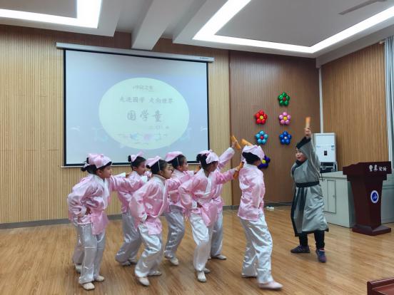 小书童演绎大精彩_html_m76f58c71.jpg